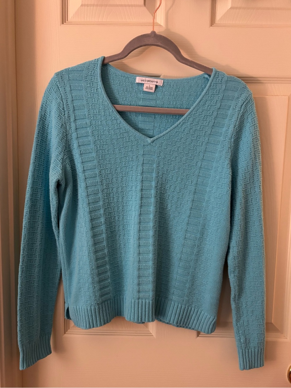 Liz Claiborne Women's V-Neck Sweater - Aqua Blue